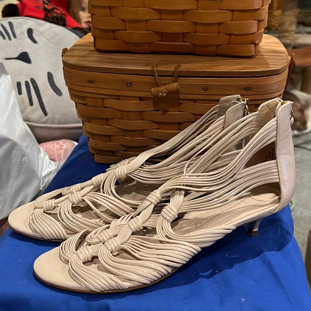 Boutique 9 Too Pretty Gladiator type Sandal